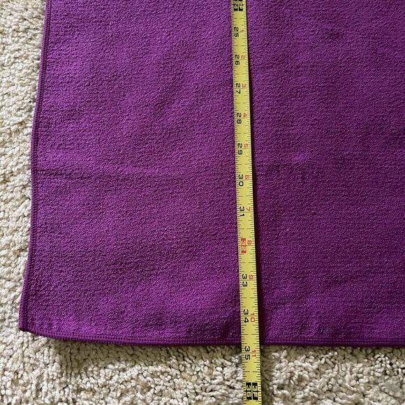 Tupperware microfiber athletic towel - Picture 6 of 8